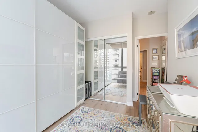 Additional image 26 of 1121 Bay St Unit 904