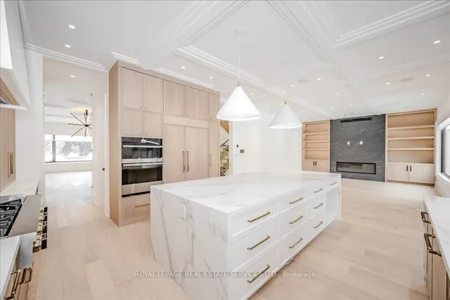 Additional image 13 of 208 Shaver Ave