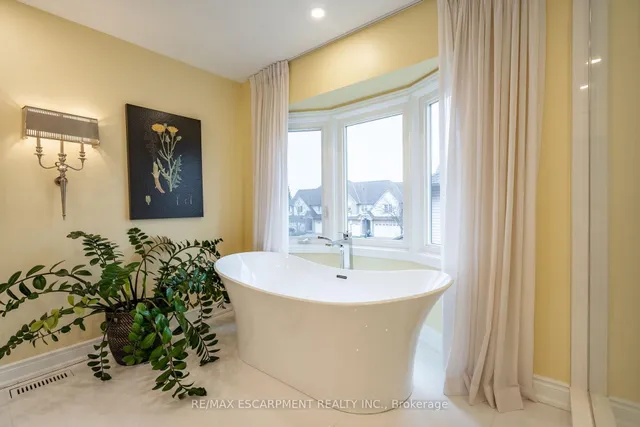 Additional image 29 of 91 Edgewater Dr