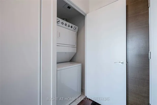 Additional image 22 of 35 Brian Peck Cres Unit 1005