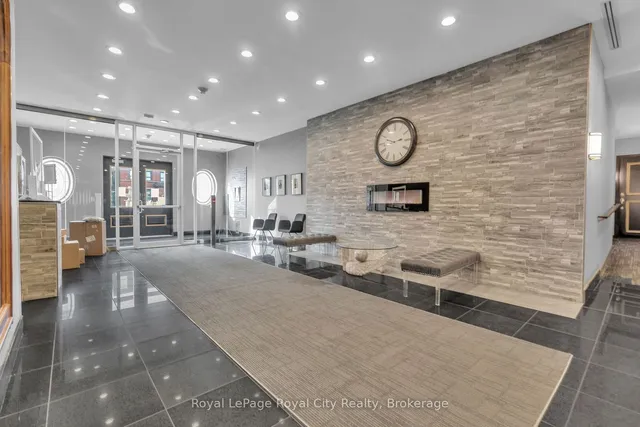 Additional image 23 of 135 James St Unit 614