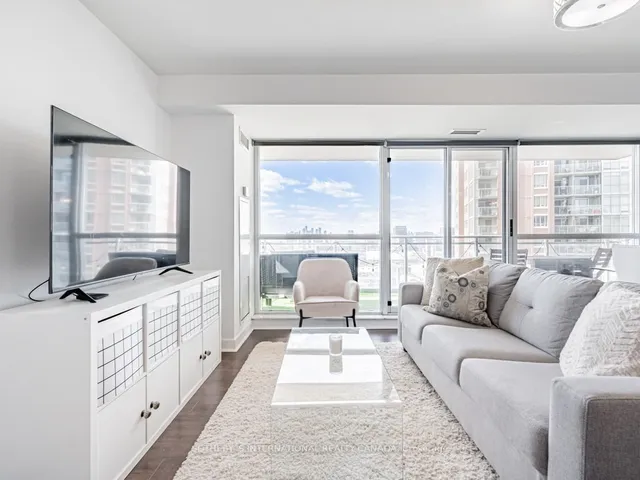 Additional image 5 of 100 Western Battery Rd Unit 1905