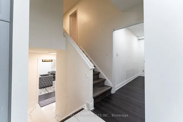 Additional image 20 of 21 Parkend Ave