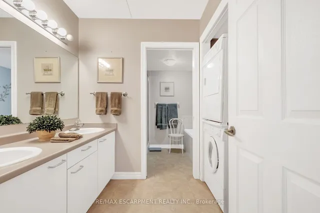 Additional image 25 of 2030 Cleaver Ave Unit 213