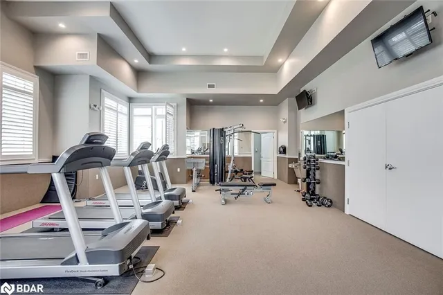 Additional image 46 of 1470 Main St E St