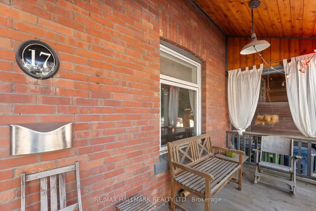 Additional image 28 of 17 Brooklyn Ave