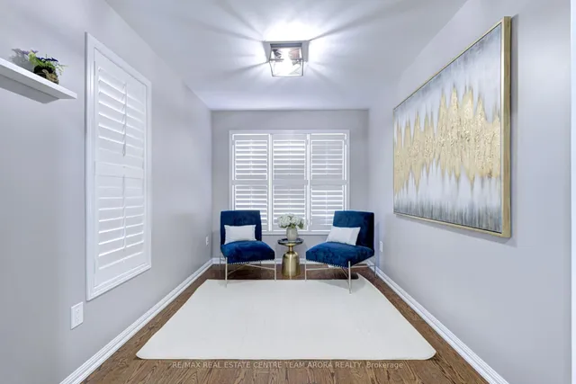 Additional image 6 of 23 Berberis Cres