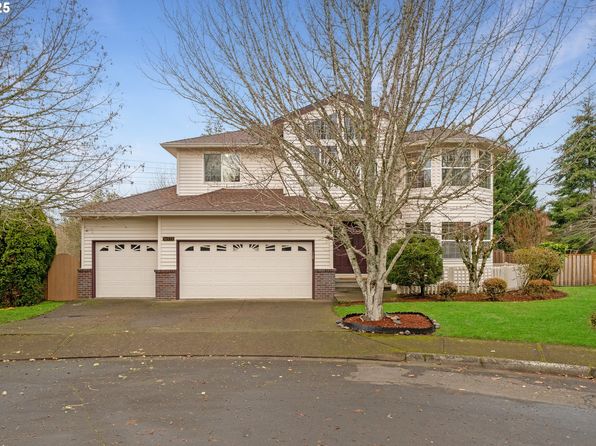 14573 NW Evergreen St, Portland, OR 97229