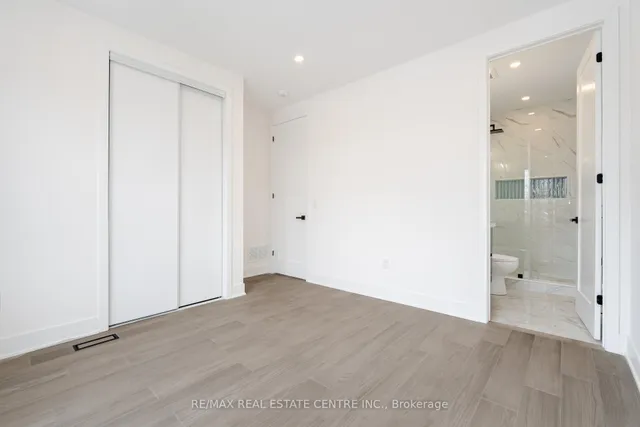 Additional image 28 of 404 Melrose St