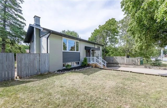 Additional image 27 of 694 Upper Ottawa St