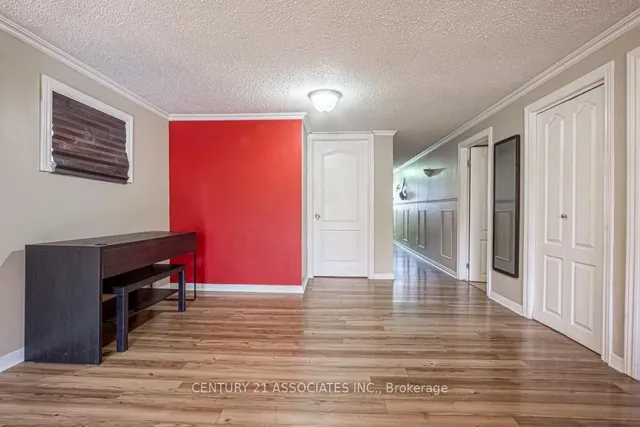 Additional image 33 of 210 Harold St