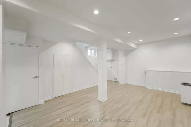 Additional image 36 of 22 Rupert St