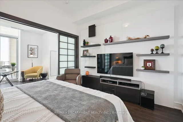 Additional image 24 of 2060 Lakeshore Rd Unit 206