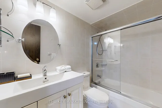 Additional image 33 of 812 Burnhamthorpe Rd Unit 706