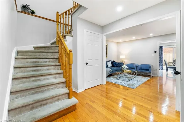 Additional image 20 of 25 Ural Cir