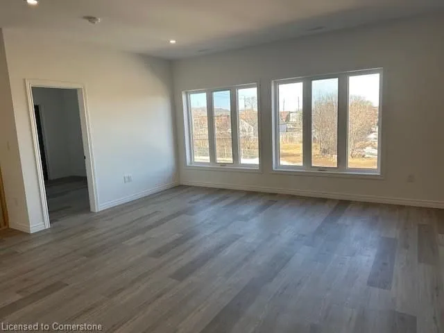 Additional image 11 of 175 Margaret Avenue Ave