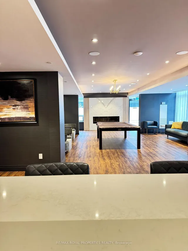 Additional image 36 of 621 Sheppard Ave Unit 303