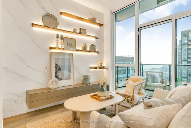 Additional image 5 of 38 Widmer St Unit PH5109