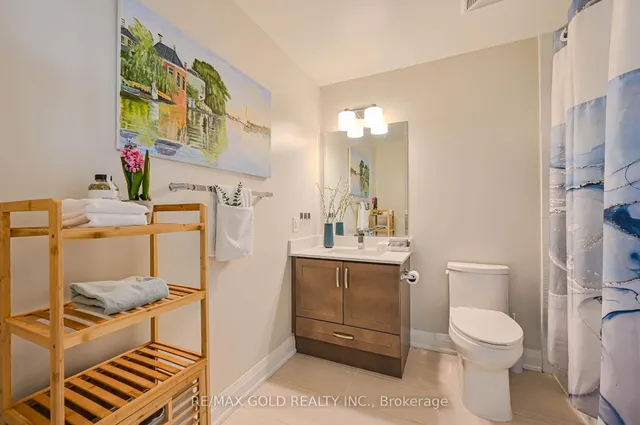 Additional image 35 of 15 Lynch St Unit 408