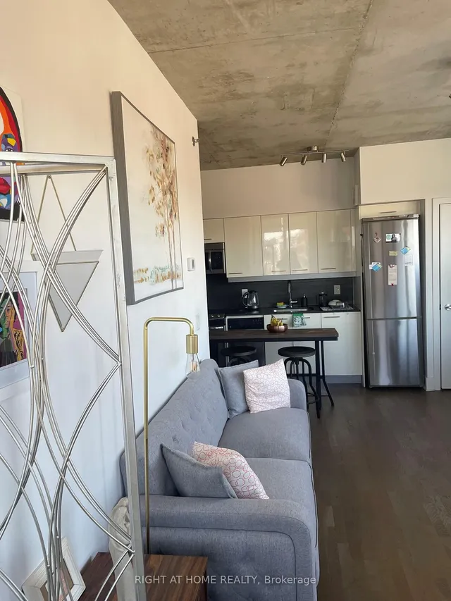 Additional image 8 of 90 Trinity St Unit 602