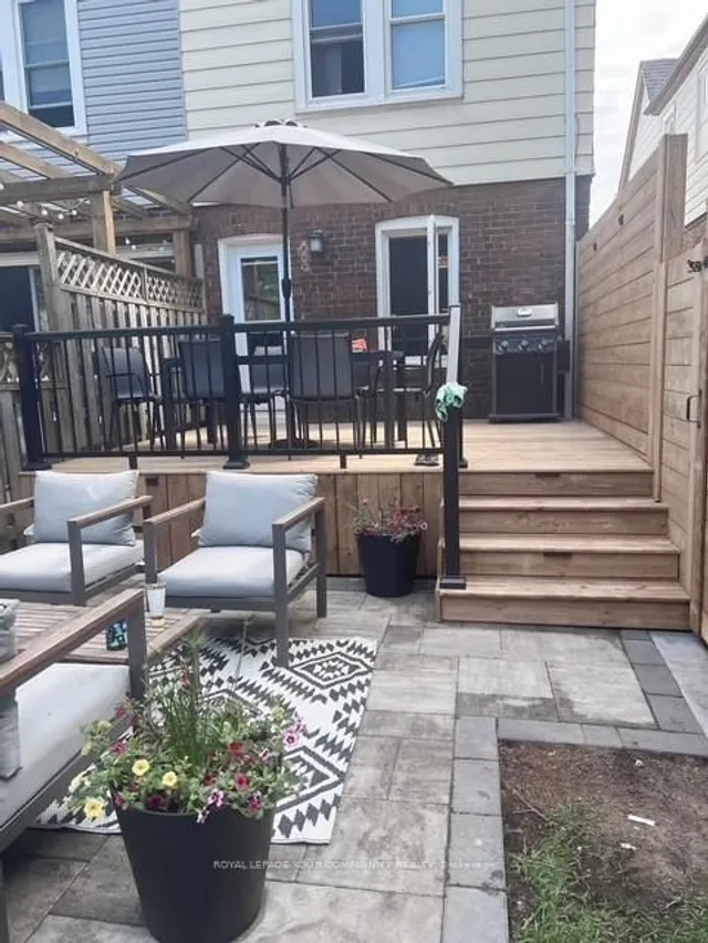 Additional image 32 of 536 Glebeholme Blvd