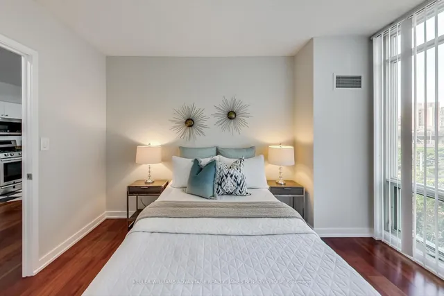 Additional image 17 of 35 Mariner Terr Unit 209