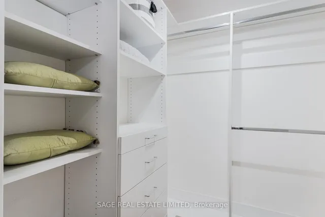 Additional image 18 of 575 Avenue Rd Unit 803