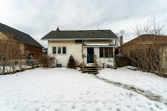 Additional image 38 of 45 EAST 13TH St