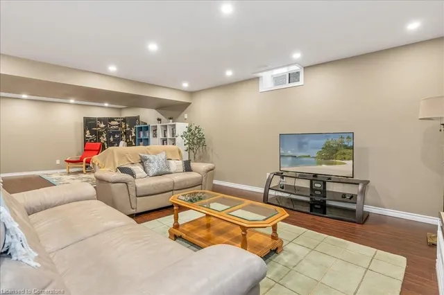 Additional image 36 of 43 Jeffrey Dr