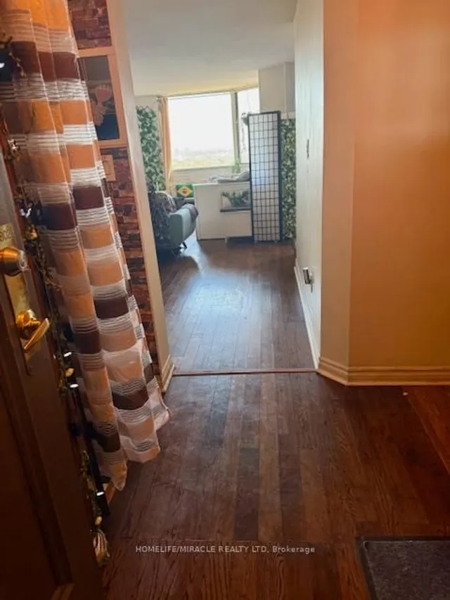 Additional image 2 of 236 Albion Rd Unit 1802