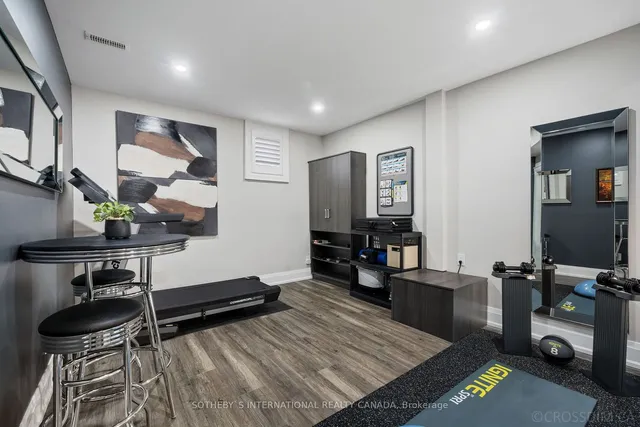 Additional image 22 of 175 The Kingsway N/A