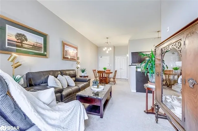 Additional image 12 of 1470 Main St E St