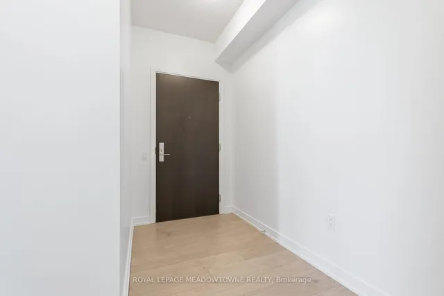 Additional image 4 of 8 Nahani Way Unit 3101