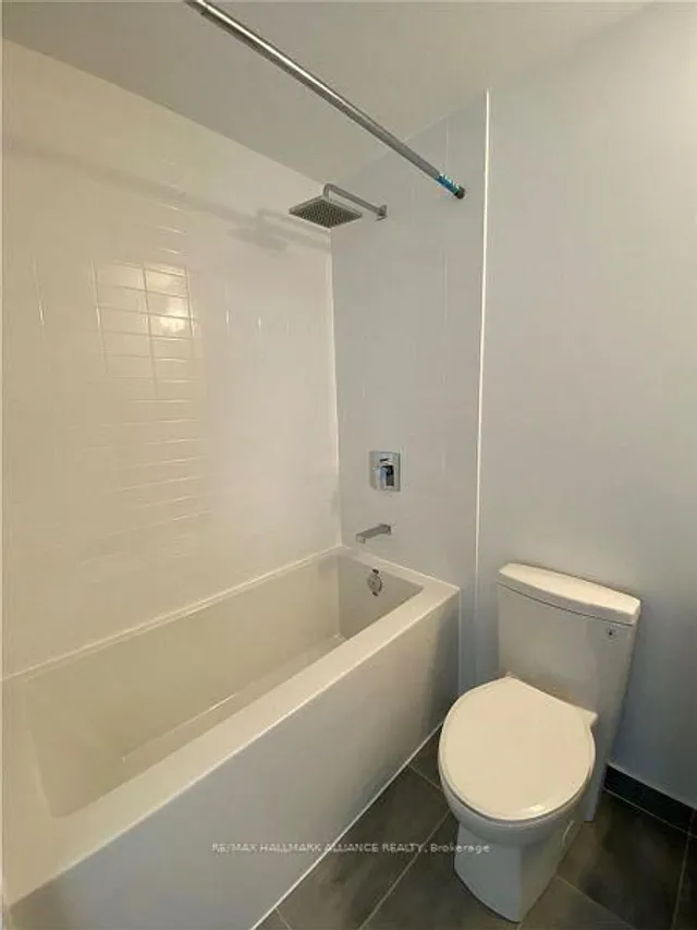 Additional image 16 of 2485 Taunton Rd Unit 825