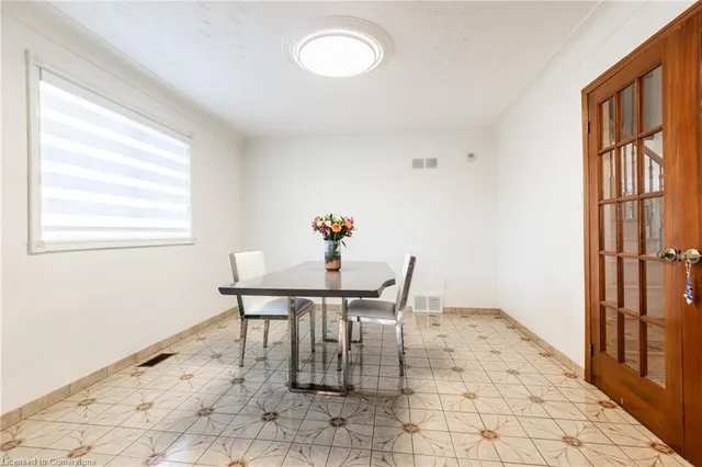 Additional image 10 of 1 Adriatic Blvd