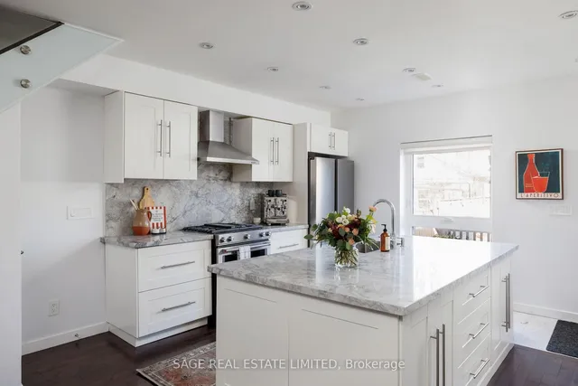 Additional image 12 of 1107 St Clarens Ave