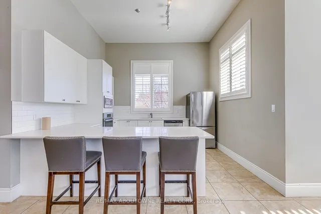 Additional image 43 of 1470 Main St Unit 401