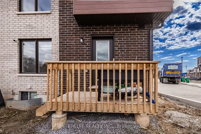 Additional image 50 of 19 Queenpost Dr