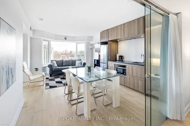 Additional image 4 of 155 Yorkville Ave Unit 1918