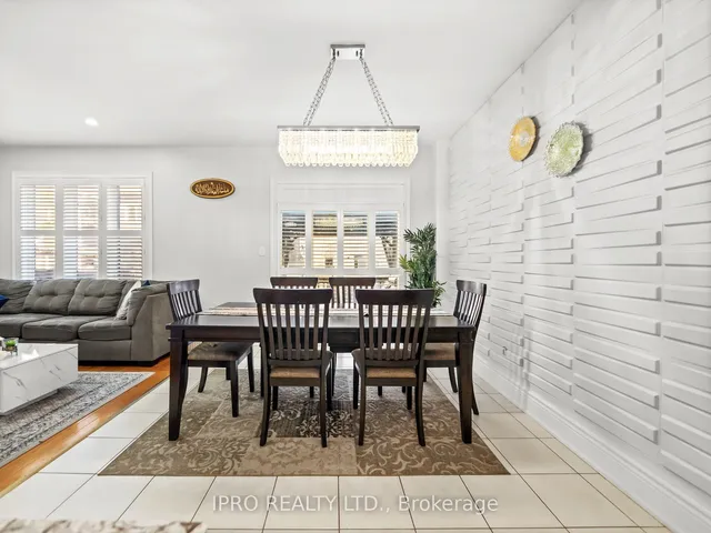 Additional image 16 of 346 Landsborough Ave