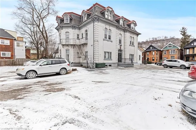 Additional image 3 of 17 Webber Ave