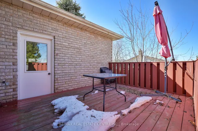 Additional image 40 of 89 High Acres Cres