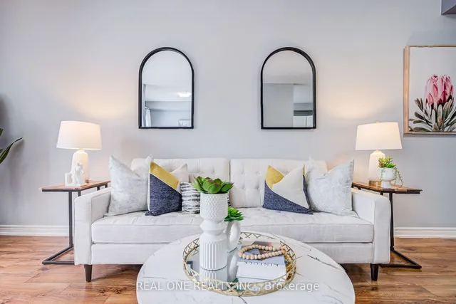 Additional image 6 of 963 KING Rd Unit 25