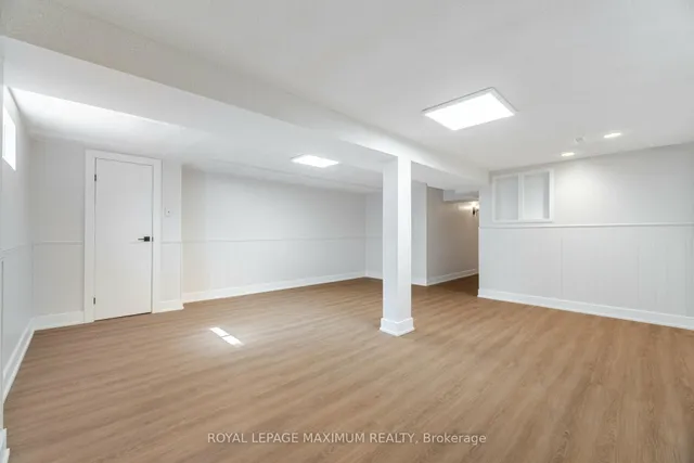 Additional image 31 of 8 Giles Crt