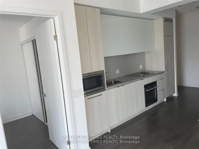 Additional image 7 of 125 Blue Jays Way Unit 3808