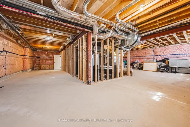 Additional image 21 of 8378 Chippewa Rd