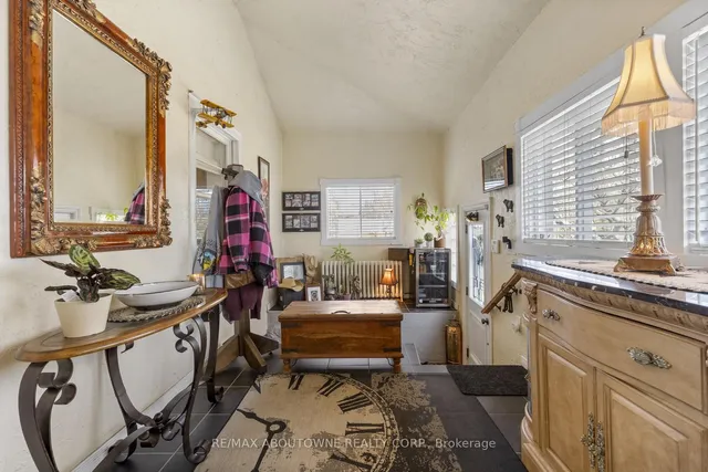 Additional image 13 of 11011 Guelph Line