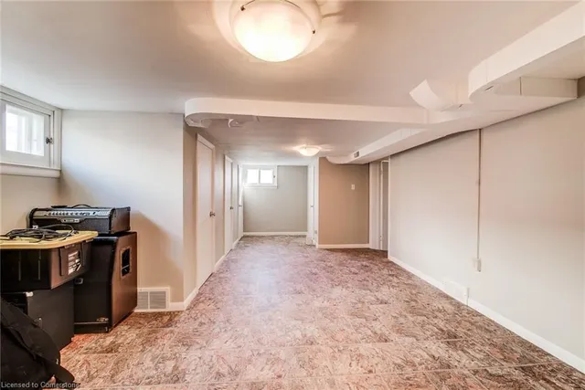 Additional image 23 of 326 Edwin St