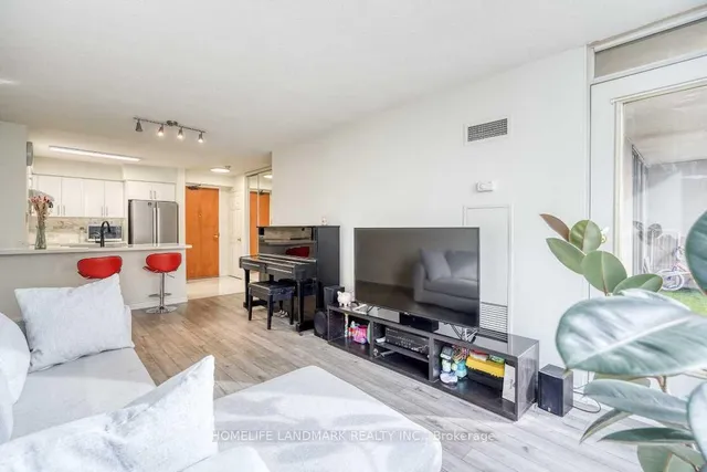 Additional image 9 of 260 Doris Ave Unit 1503