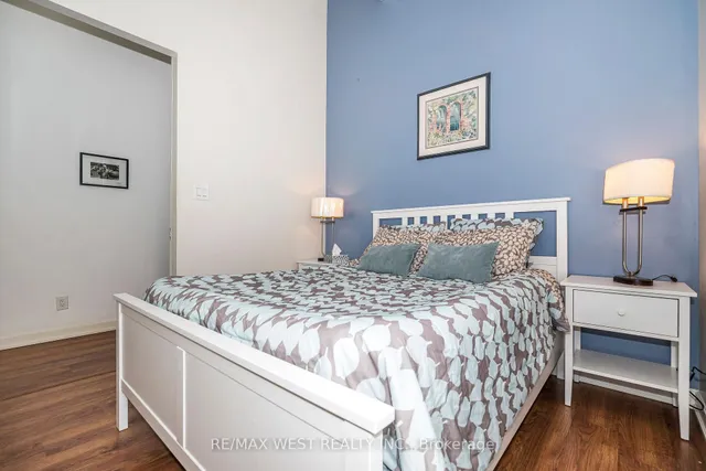 Additional image 35 of 380 Macpherson Ave Unit 333